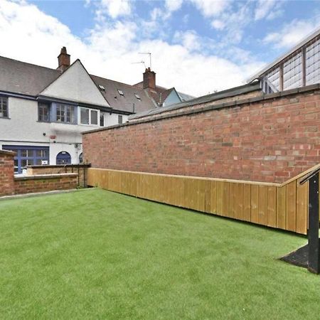 Luxury 3 Bed Apartment - Huge Outdoor Terrace & Amazing Transport Links London Kültér fotó